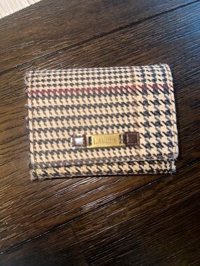 Lauren Ralph Lauren Cream, Black & Red Houndstooth Compact Wallet